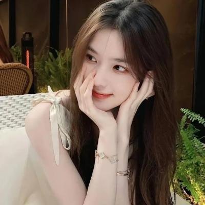 完蛋所有人都以为我是绝世高手