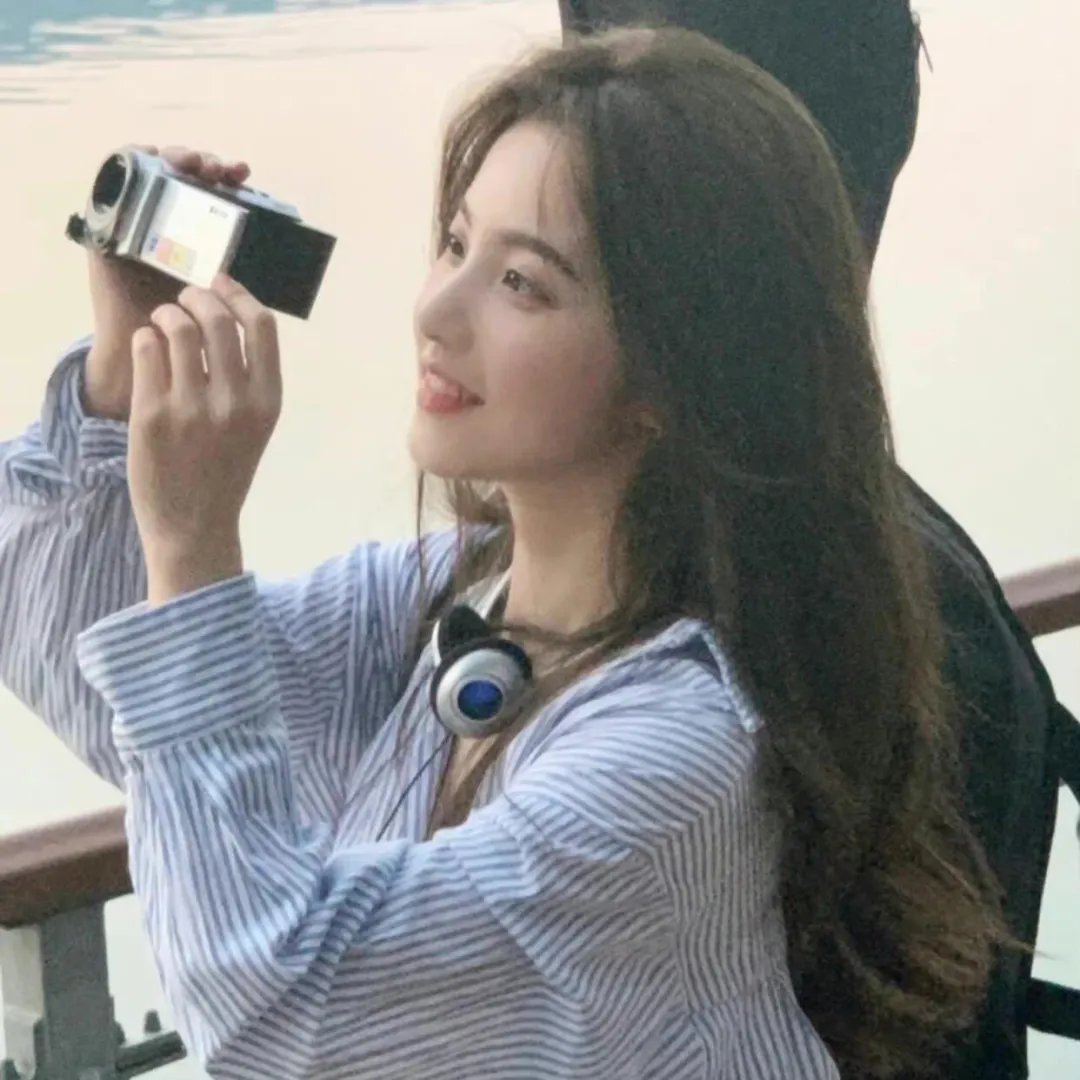 巨力女友是将军